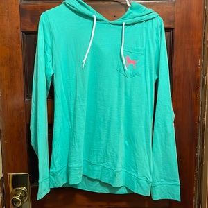 Black Dog long sleeve hooded tee